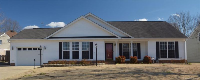 5717 Spring Gate Ct, Concord, NC 28027