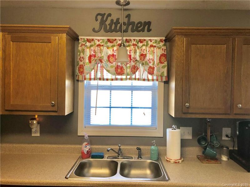 2616 Easter St, Maiden, NC 28650