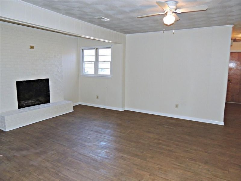 504 S Cedar Ave, Newton, NC 28658