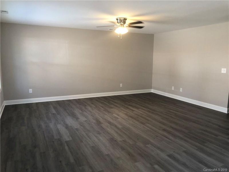 127 James St, Kannapolis, NC 28083