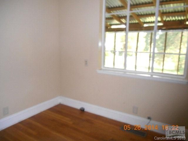 1630 33rd Ave Ne, Hickory, NC 28601
