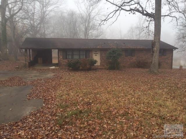 1208 24th St Sw, Hickory, NC 28602