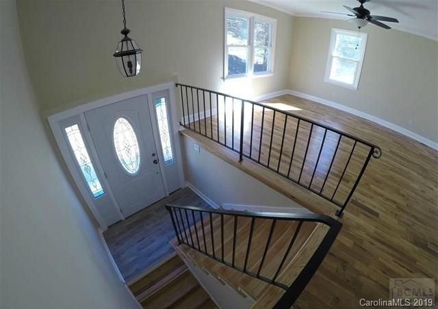 5127 W Piedmont Cir, Conover, NC 28613