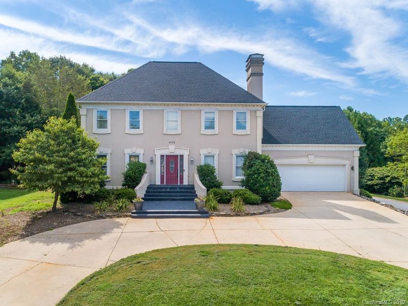 632 46th Ave Dr Ne, Hickory, NC 28601