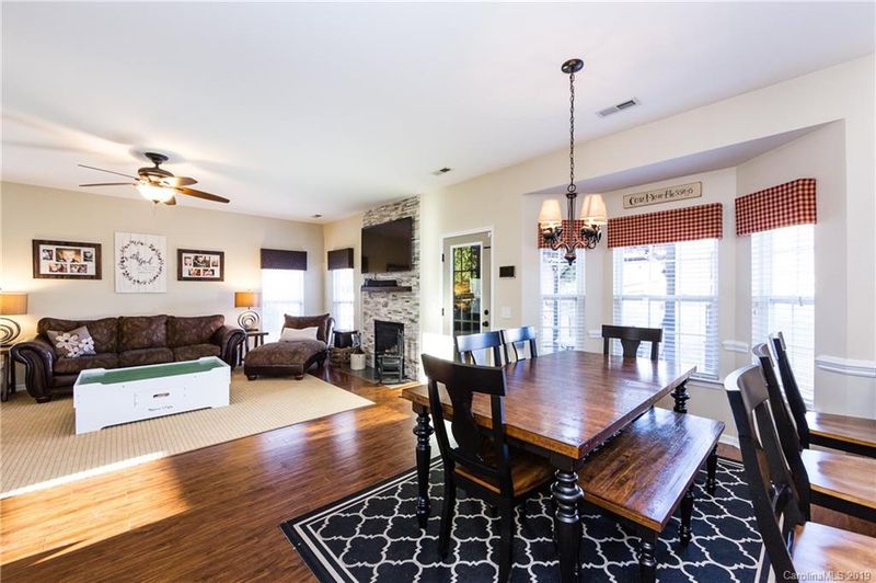 1428 Whitman Dr, Concord, NC 28027