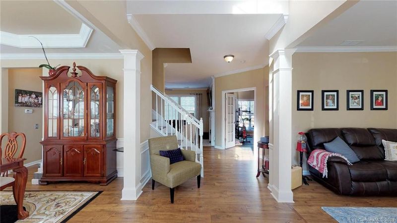 8312 Cutters Spring Dr, Waxhaw, NC 28173