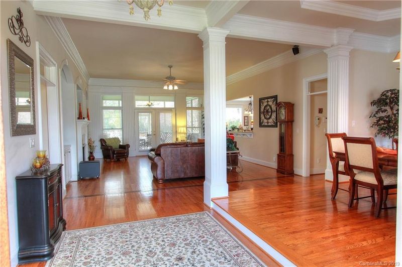14707 Davis Trace Dr, Mint Hill, NC 28227