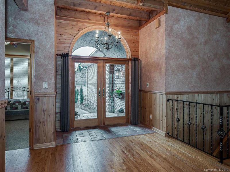 123 Jamestowne Cir, Clover, SC 29710