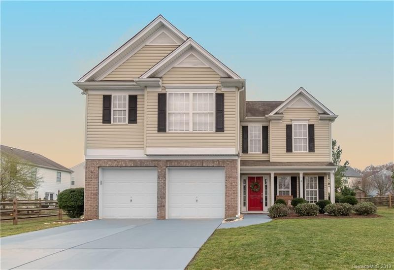 4607 Maplecrest Pl, Harrisburg, NC 28075