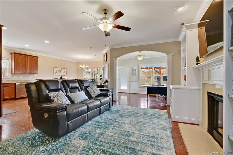 9684 Evanston St, Concord, NC 28027