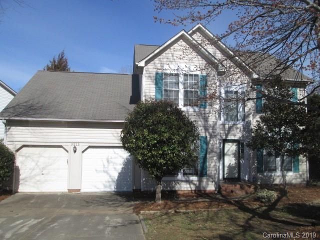 9525 Secretariat Dr, Charlotte, NC 28216