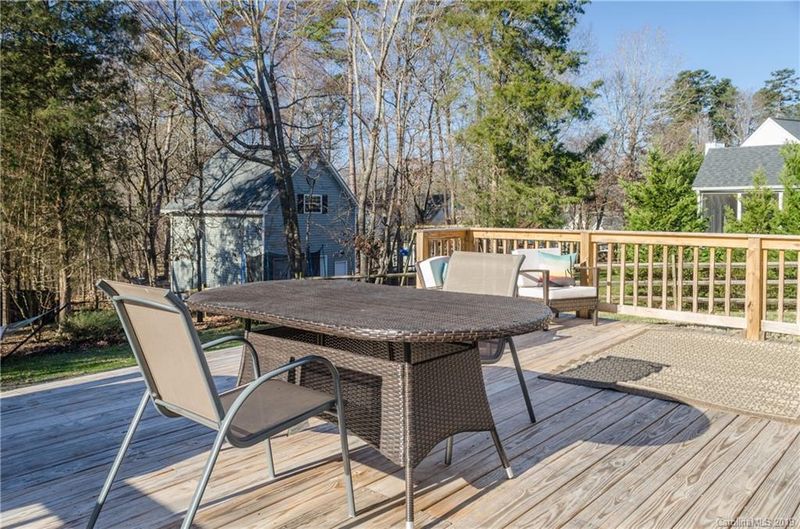 1604 Ivy Bluff Way, Matthews, NC 28105