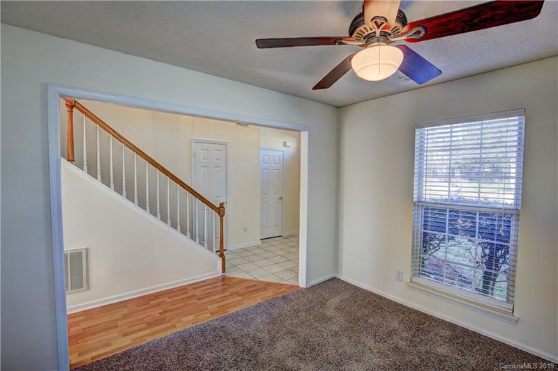 2610 Chickadee Dr #30, Charlotte, NC 28269