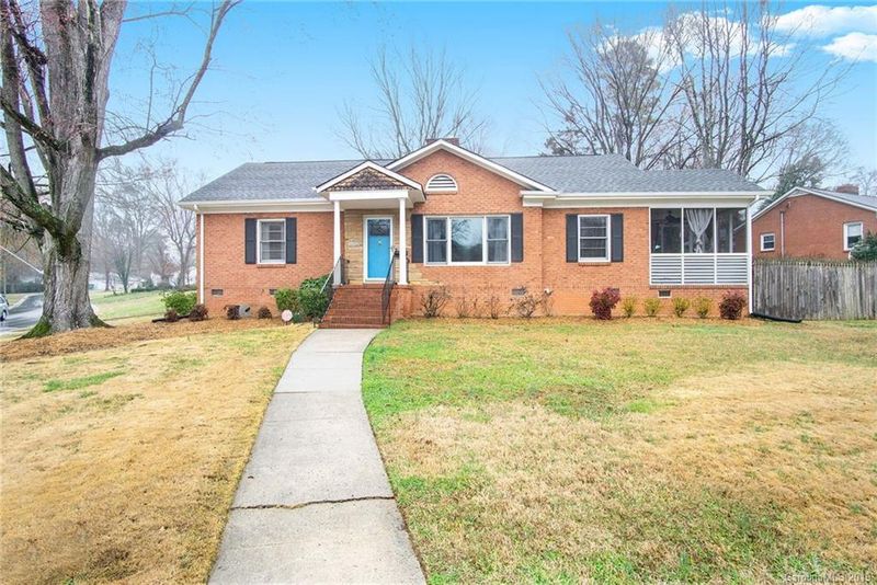 1101 Montford Dr, Charlotte, NC 28209