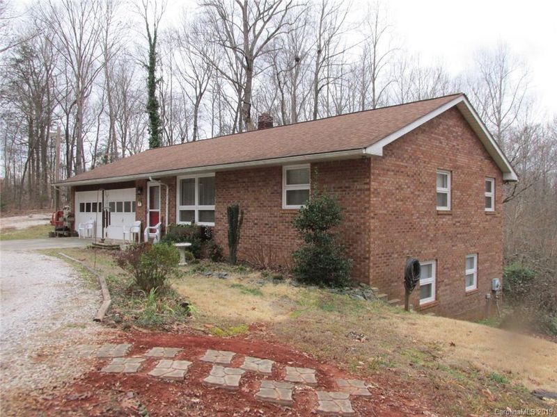 6802 Davis Rd #1, Waxhaw, NC 28173
