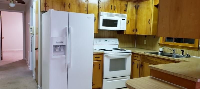1012 23rd St NE, Hickory, NC 28601