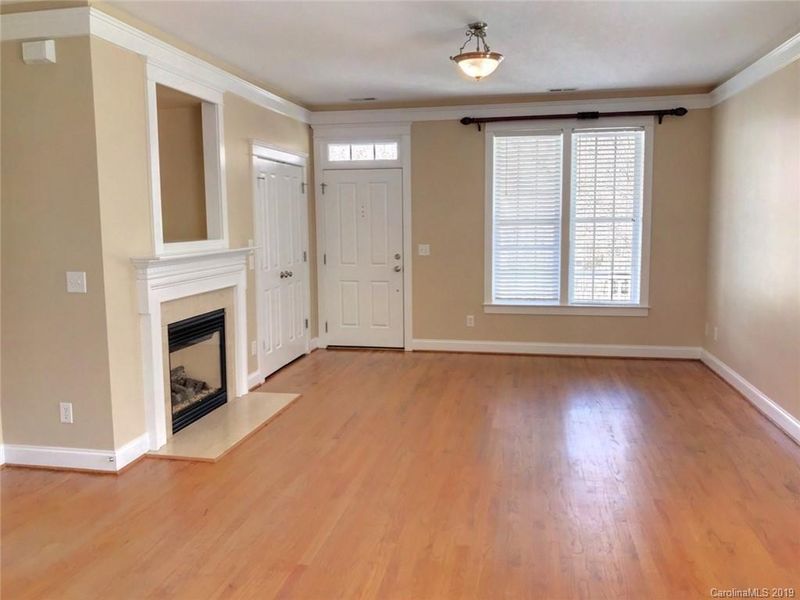 156 E Morehouse Ave, Mooresville, NC 28117