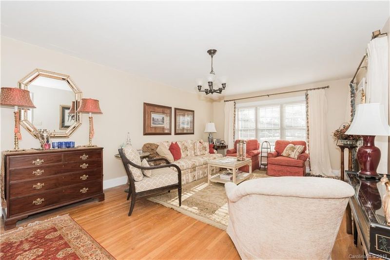 25 SE Oakland Ave, Concord, NC 28025