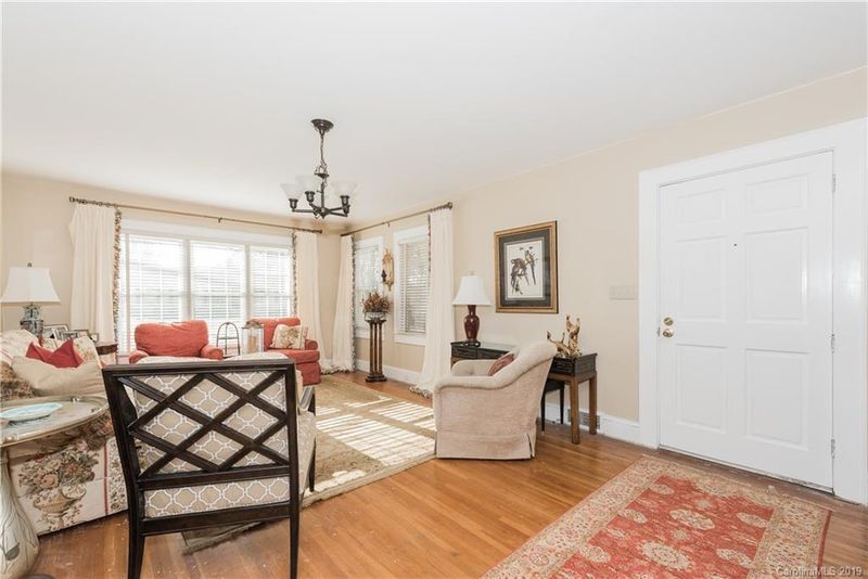 25 SE Oakland Ave, Concord, NC 28025