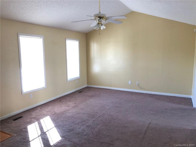 1674 Barbara Ann Cir, Kannapolis, NC 28083