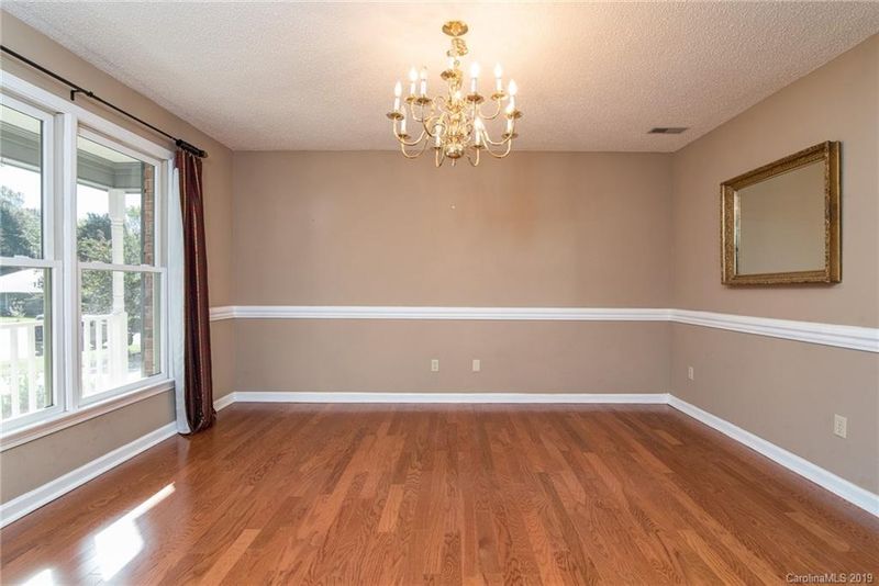 7314 Sheffingdell Dr, Charlotte, NC 28226