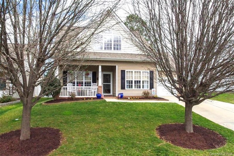 1104 Bungalow Dr, Matthews, NC 28104