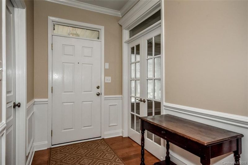 9706 Cadman Ct, Cornelius, NC 28031