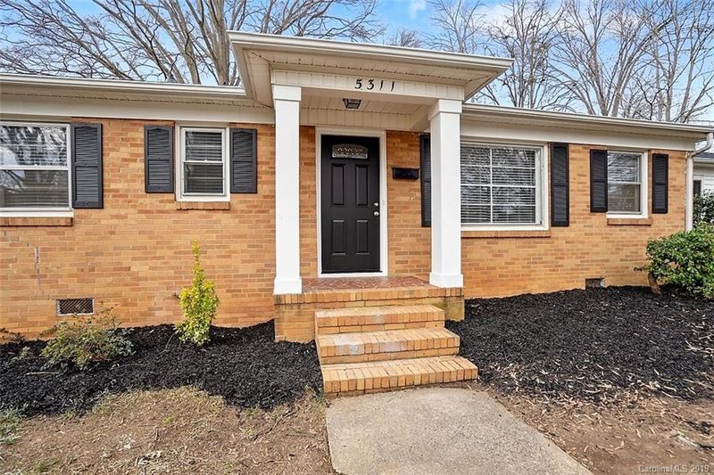 5311 Allen Rd E, Charlotte, NC 28269