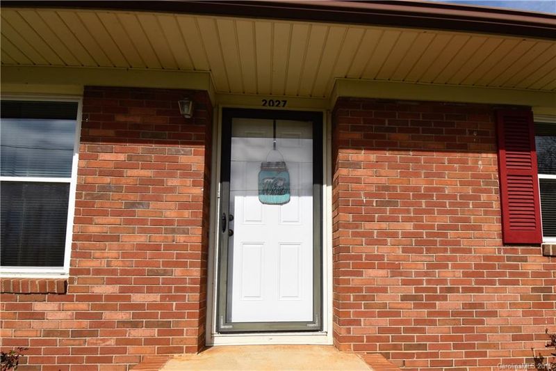2027 Lithia Springs Rd, Lincolnton, NC 28092