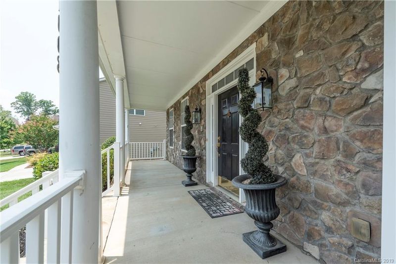 1908 Pudding Ln, Waxhaw, NC 28173