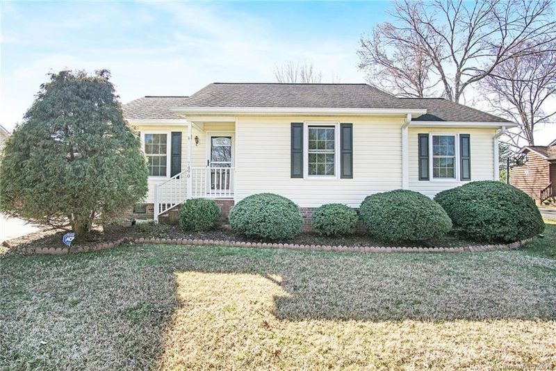 7490 Sarah Dr, Denver, NC 28037