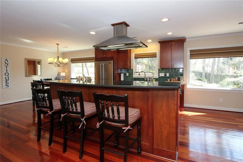 3708 Riverbend Rd, Charlotte, NC 28210