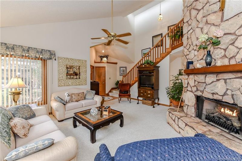 26057 Neptunes Ldg #57, Tega Cay, SC 29708