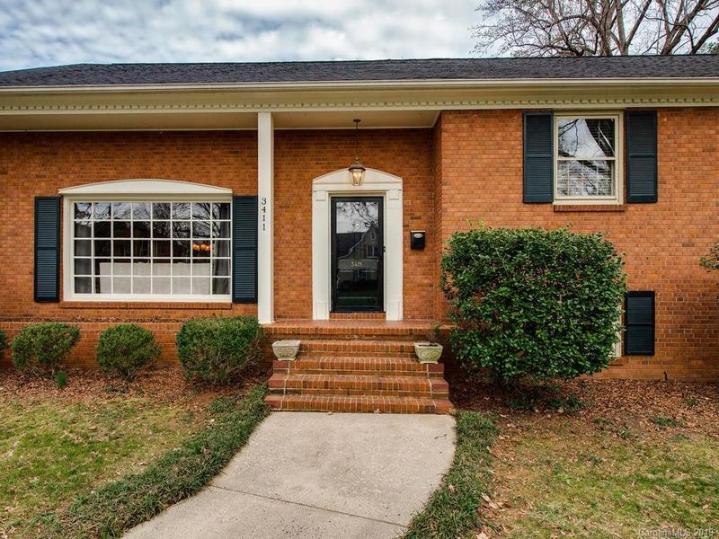 3411 Gresham Pl, Charlotte, NC 28211