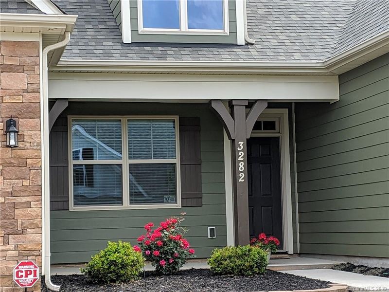 3282 Lock Erne Ave, Kannapolis, NC 28081