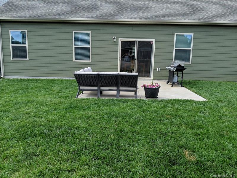 3282 Lock Erne Ave, Kannapolis, NC 28081