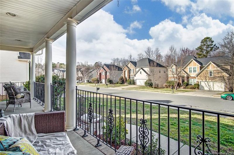 8117 Brisbin Dr, Waxhaw, NC 28173