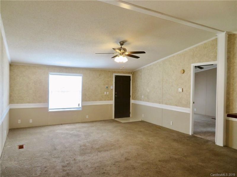 9908 Earney Dr, Charlotte, NC 28214