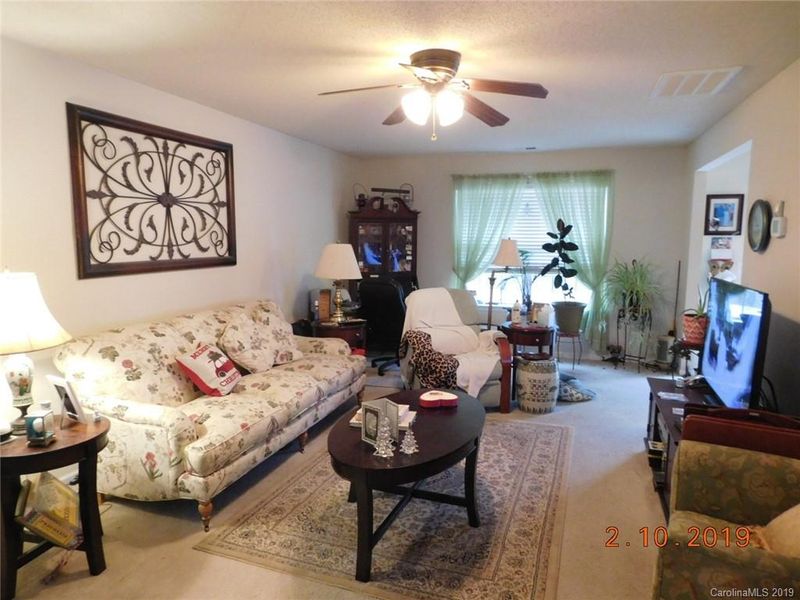 204 Glencroft Dr, Wingate, NC 28174