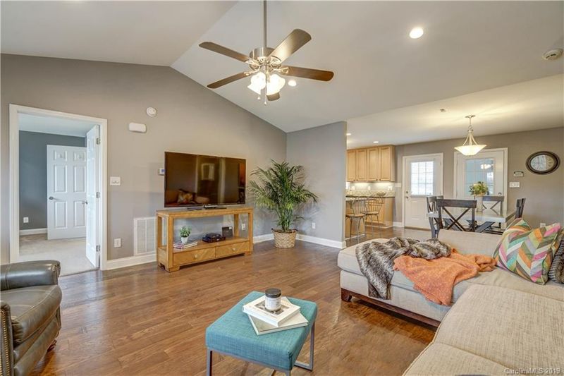 2228 Mintew Cir #44, Lincolnton, NC 28092