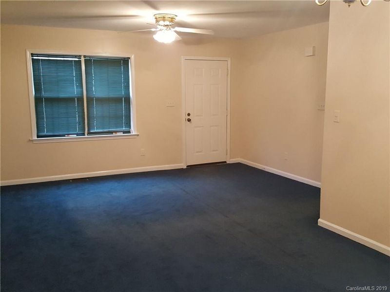 2562 Scott St, Kannapolis, NC 28083