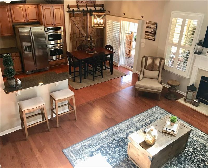 1036 Silver Gull Dr, Tega Cay, SC 29708