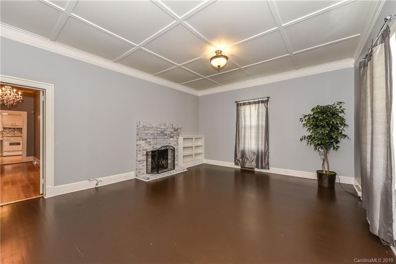 218 East Ave S, Kannapolis, NC 28083