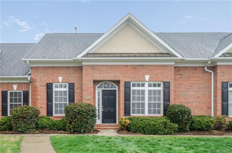 528 Wilmslow Rd, Rock Hill, SC 29730