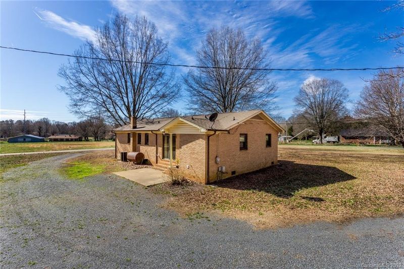1314 Love Rd, Monroe, NC 28110