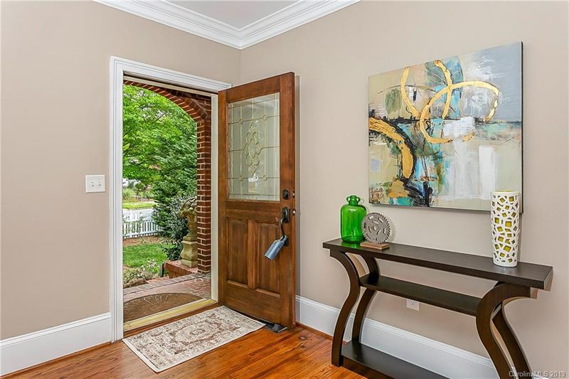 331 W Kingston Ave, Charlotte, NC 28203