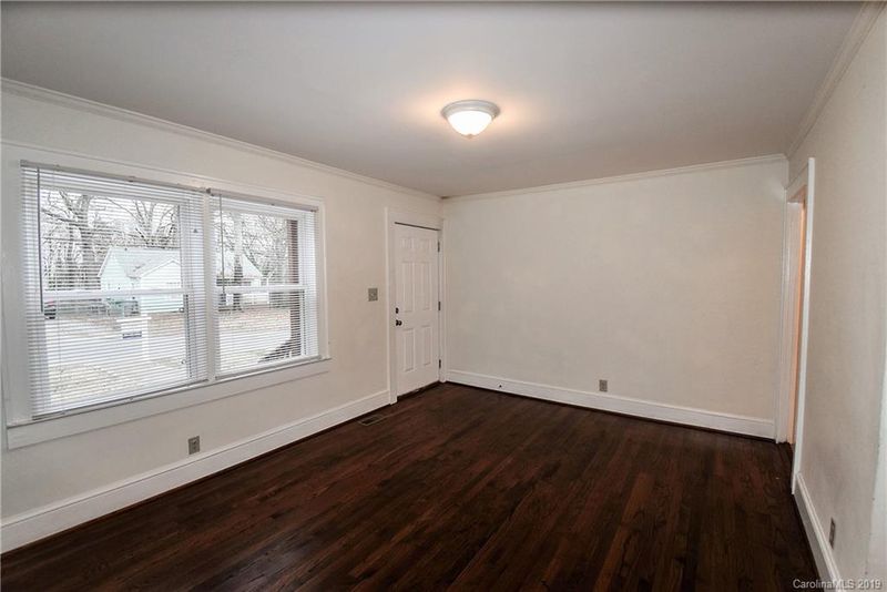 616 Robertson Ave, Charlotte, NC 28208