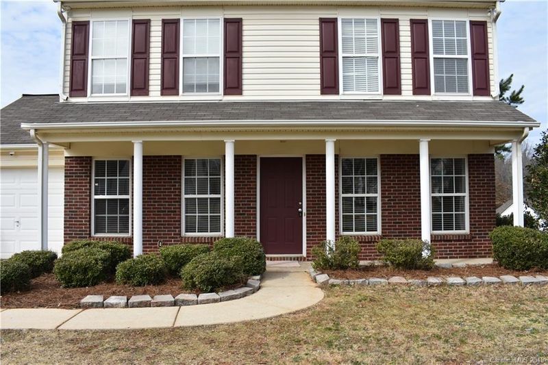 2404 Mulberry Pond Dr, Charlotte, NC 28208