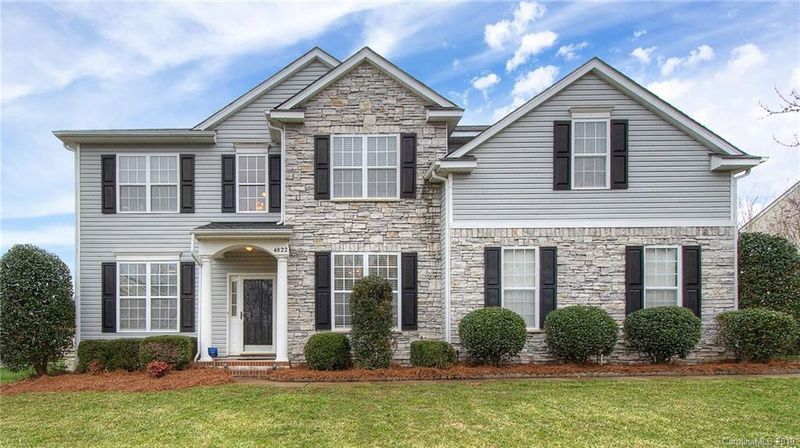 4822 Sandtyn Dr, Waxhaw, NC 28173