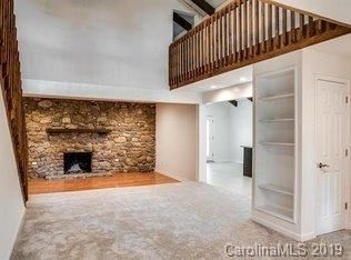 1911 36th Ave NE, Hickory, NC 28601
